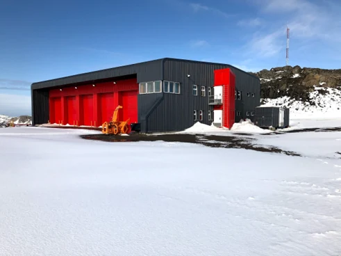 Hangar SSEI Base Teniente Marsh
